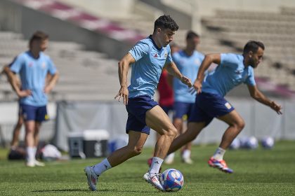 Los jugadores de España durante el entrenamiento que el combinado nacional lleva a cabo este viernes para preparar su partido de los Juegos Olímpicos de París 2024, ante REpública Dominicana, del próximo sábado. EFE/ RFEF/SOLO USO EDITORIAL/SOLO DISPONIBLE PARA ILUSTRAR LA NOTICIA QUE ACOMPAÑA (CRÉDITO OBLIGATORIO)