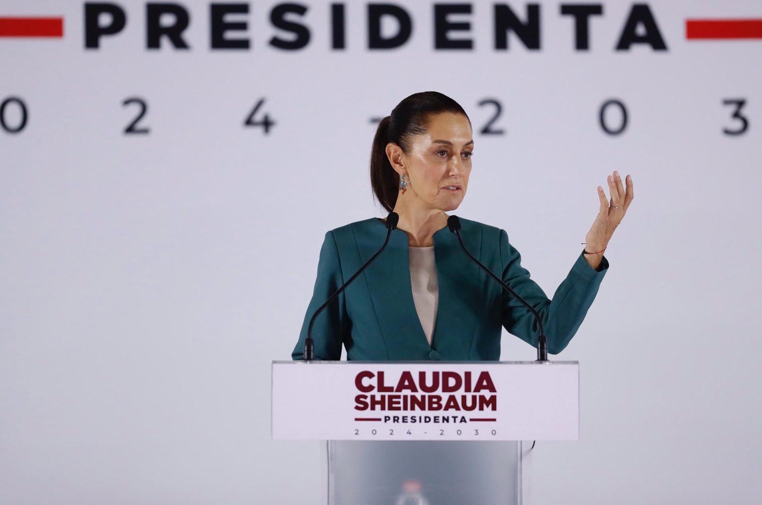 La futura presidenta Claudia Sheinbaum participa en la presentación de parte de su gabinete de Gobierno, este jueves en Ciudad de México (México). EFE/Sáshenka Gutiérrez