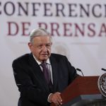 El presidente de México, Andrés Manuel López Obrador, habla durante una rueda de prensa este viernes, en Palacio Nacional de la Ciudad de México (México). EFE/ Mario Guzmán