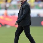 El seleccionador de Colombia, Néstor Lorenzo, fue registrado este martes, 2 de julio, durante el partido de cierre del grupo D de la Copa América 2024 contra Brasil, en el Levi´s Stadium de Santa Clara (California, EE.UU.) EFE/John G. Mabanglo