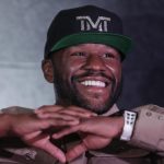 El boxeador estadounidense Floyd Mayweather participa este miércoles en una rueda de prensa en la Ciudad de México (México). EFE/ Isaac Esquivel