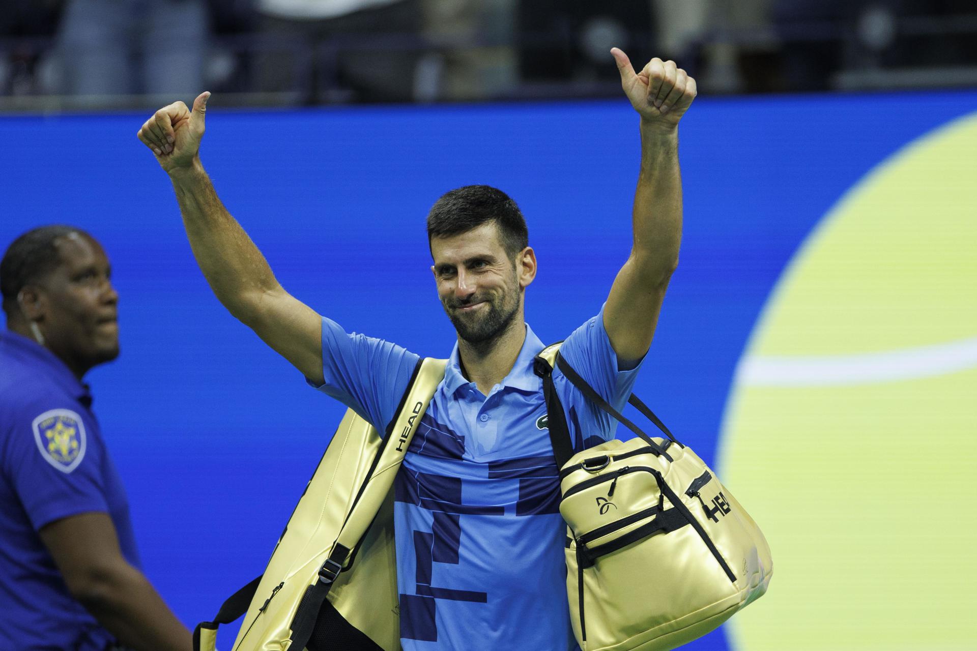 El serbio Novak Djokovic se despidió este viernes del Abierto de Estados Unidos al caer en tercera ronda ante el australiano Alexei Popyrin. EFE/EPA/CJ GUNTHER
