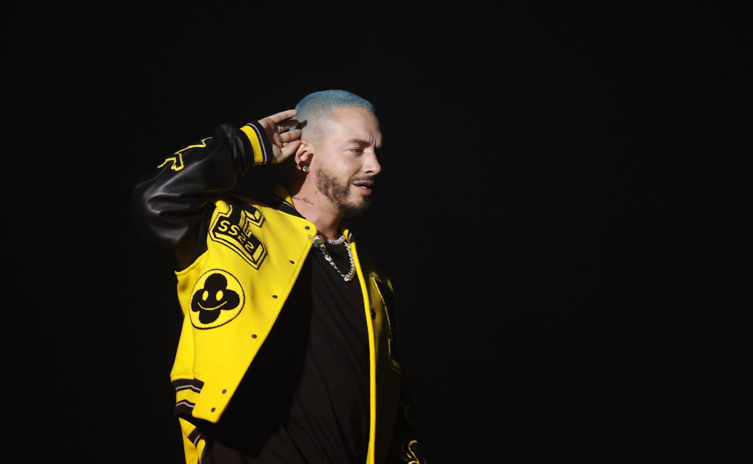 Imagen de archivo del cantante colombiano J Balvin durante el festival Estéreo Picnic, en Briceño, población aledaña a Bogotá (Colombia). EFE/ Mauricio Dueñas Castañeda