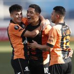 Fotografía de archivo en la que se registró una celebración de jugadores del club salvadoreño de fútbol Águila, en el estadio Las Delicias de Santa Tecla (El Salvador). EFE/Javier Aparicio