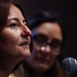 La presidenta de fundación Naná, Ximena Céspedes, habla durante una rueda de prensa este jueves, en Ciudad de México (México). EFE/ Sáshenka Gutiérrez