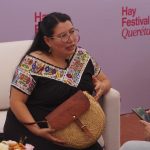 La lingüista y escritora mexicana Yásnaya Aguilar habla durante una entrevista con EFE, este lunes en la ciudad de Querétaro, Querétaro (México).  EFE/Sergio Adrián Ángeles