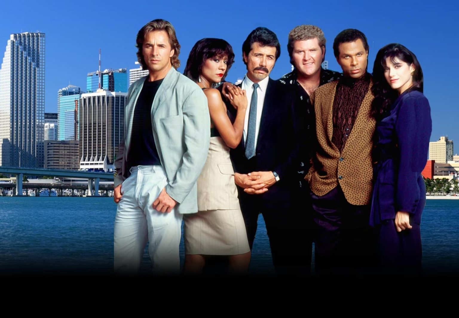 Fotograma cedido por NBCUniversal donde aparece el elenco de la serie Miami Vice, que se transmitió de abril de 1984 hasta finales de 1989, de izquierda a derecha, Don Johnson como James 'Sonny' Crockett, Olivia Brown como Trudy Joplin, Edward James Olmos como Martin Castillo, Michael Talbott como Stan Switek, Philip Michael Thomas como Ricardo 'Rico' Tubbs, Saundra Santiago como Gina Navarro Calabrese. EFE/NBCUniversal /SOLO USO EDITORIAL /NO VENTAS /SOLO DISPONIBLE PARA ILUSTRAR LA NOTICIA QUE ACOMPAÑA /CRÉDITO OBLIGATORIO