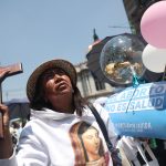 Imagen de archivo de una persona que marcha durante una manifestación en contra del aborto en Ciudad de México (México). EFE/ Sashenka Gutiérrez