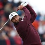 Fotografía de archivo del golfista español Jon Rahm, quien este sábado quedó muy cerca de coronarse en Chicago como campeón de la temporada. EFE/ADAM VAUGHAN