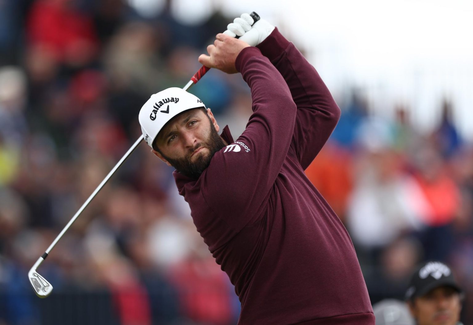 Fotografía de archivo del golfista español Jon Rahm, quien este sábado quedó muy cerca de coronarse en Chicago como campeón de la temporada. EFE/ADAM VAUGHAN