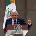 El presidente de México, Andrés Manuel López Obrador, habla durante el sexto informe de gobierno este domingo, en el Zócalo de Ciudad de México (México). EFE/ Isaac Esquivel