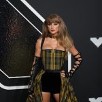 La cantante Taylor Swift posa durante la alfombra roja de los MTV Video Music Awards 2024, en el UBS Arena ayer miércoles, en Nueva York (Estados Unidos). EFE/ Octavio Guzmán