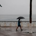 Las autoridades mexicanas pronosticaron en mayo pasado hasta 41 ciclones con nombre en el océano Atlántico y el Pacífico, de los que al menos cinco golpearían el país, una cifra por encima del promedio en ambos casos. Fotografía de archivo. EFE/Francisco Pérez