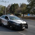 Fotografía de archivo donde aparece personal de la Secretaría de Seguridad Pública mientras patrulla en el municipio de San Pedro Garza García, Nuevo León (México). EFE/Miguel Sierra