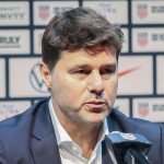 El entrenador  argentino Mauricio Pochettino habla este viernes durante su presentación como seleccionador de Estados Unidos en un acto celebrado en Nueva York. EFE/EPA/SARAH YENESEL