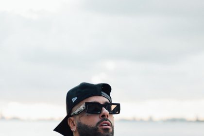 Fotografía sin fecha cedida por Jhonatan David Correa Ríos donde aparece el cantante urbano Nicky Jam. EFE/Jhonatan David Correa Rios /SOLO USO EDITORIAL /NO VENTAS /SOLO DISPONIBLE PARA ILUSTRAR LA NOTICIA QUE ACOMPAÑA /CRÉDITO OBLIGATORIO