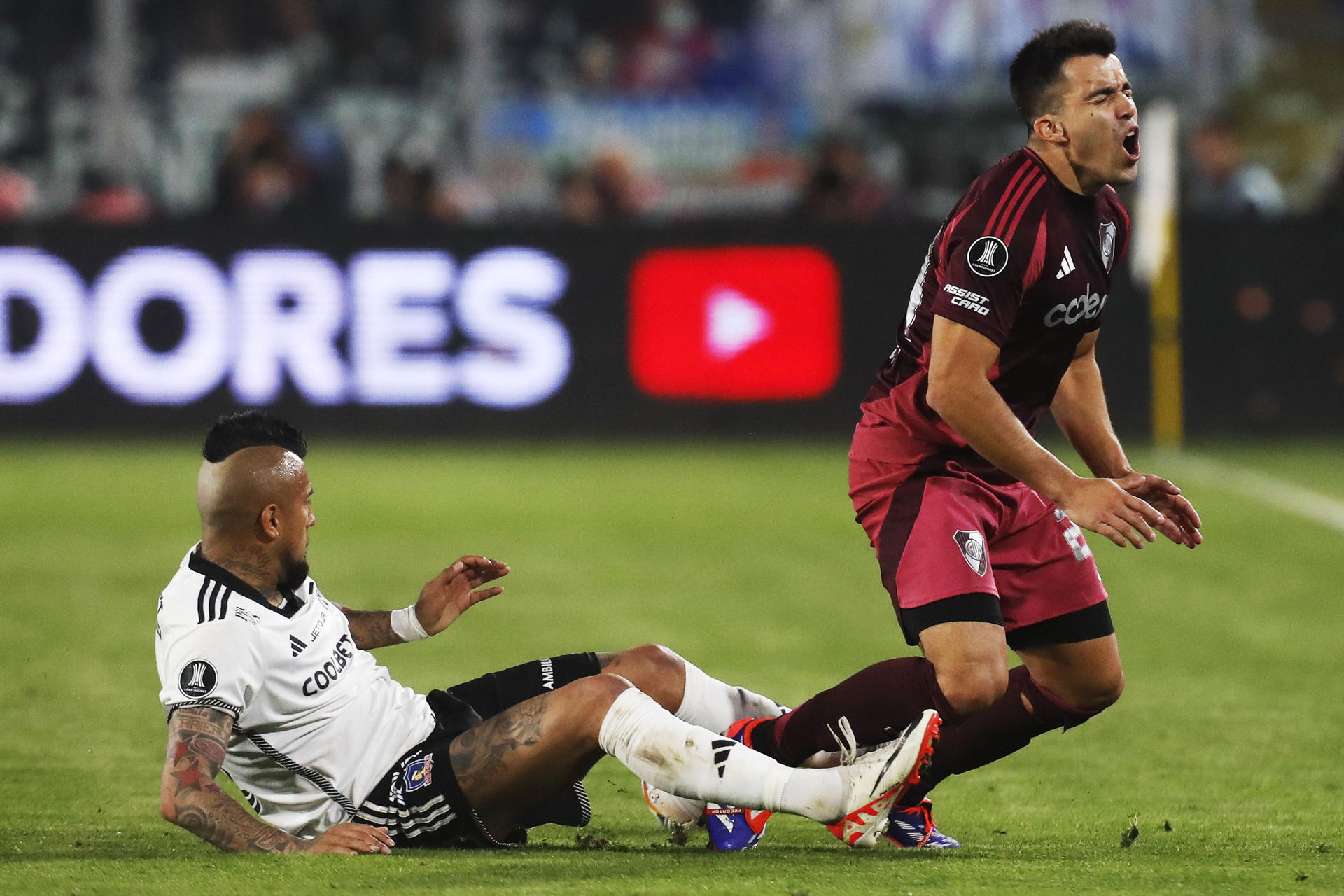 Colo Colo y River Plate empataron 1-1 el 17 de septiembre en Santiago y el día 24 se enfrentarán en Buenos Aires para dirimir el clasificado a las semifinales de la Copa Libertadores. EFE/ Osvaldo Villarroel
