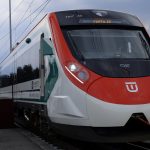 La Unión Europea (UE) y el Gobierno mexicano firmaron una carta intención para desarrollar un tren ligero eléctrico entre el Estado de México y la capital, así como una estrategia ferroviaria sostenible, informó este viernes la Secretaría de Infraestructura, Comunicaciones y Transportes (SICT). Imagen de archivo. EFE/Felipe Gutiérrez