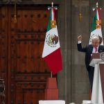 El presidente de México, Andrés Manuel López Obrador, habla durante el sexto informe de gobierno este domingo, en el Zócalo en Ciudad de México (México). EFE/ Isaac Esquivel