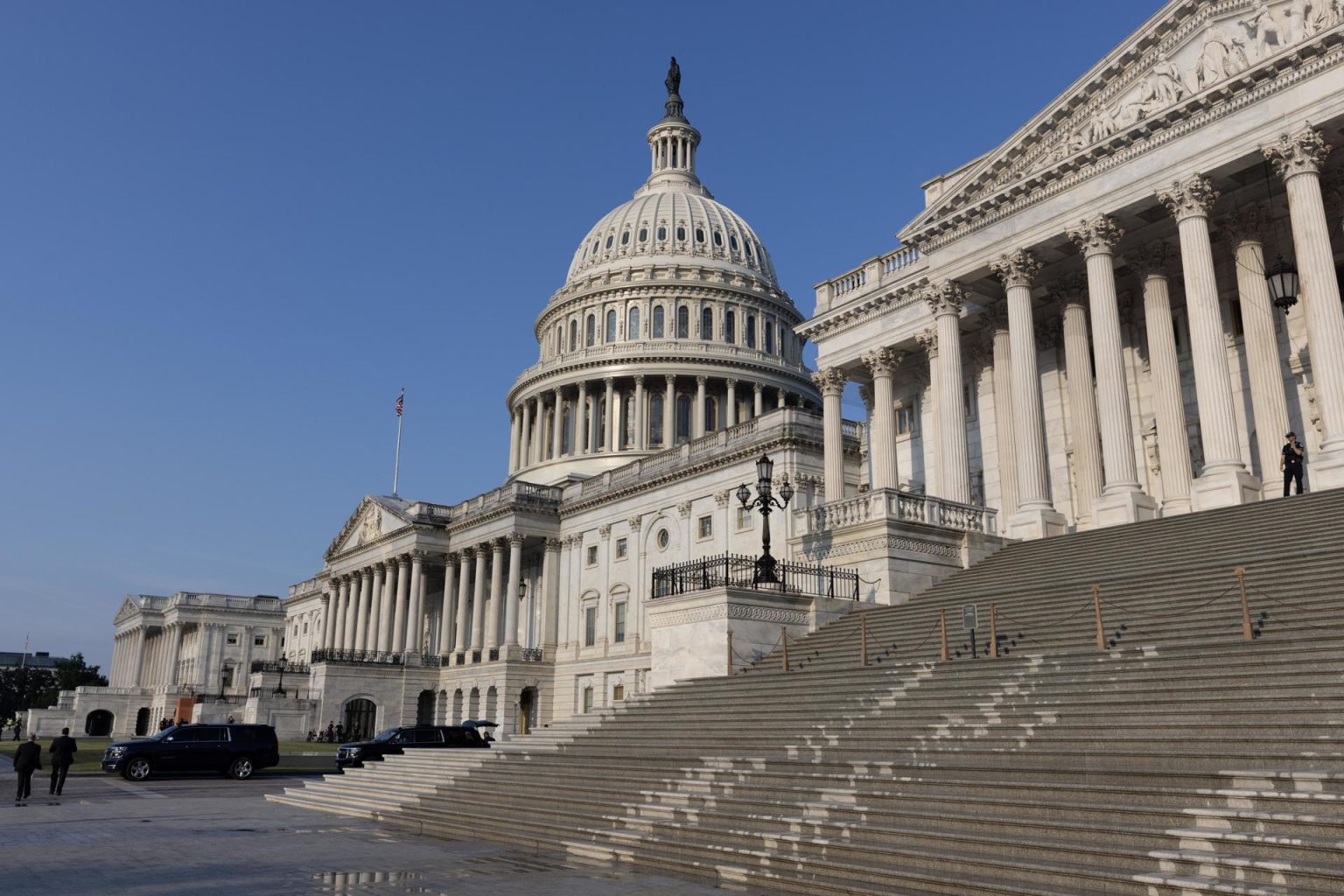 Fotografía de archivo del 13 de junio de 2024 de la sede del Congreso de los Estados Unidos en Washington (EE.UU.). EPA-EFE/ Michael Reynolds