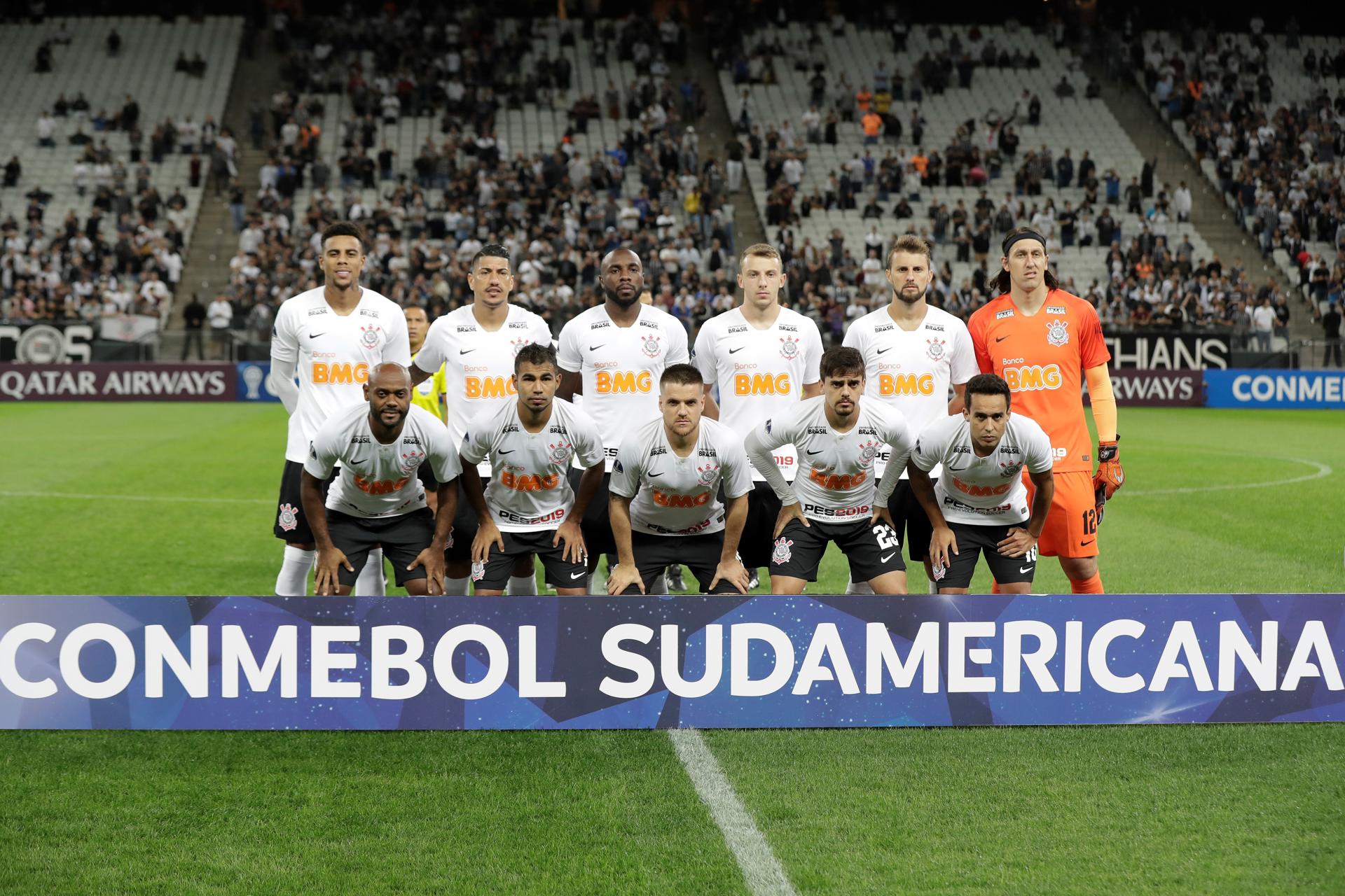 El club brasileño Corinthians visitará este martes en el estadio Castelão a Fortaleza en pos de un cupo en las semifinales de la Copa Sudamericana. EFE/Sebastião Moreira
