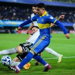 Fotografía de archivo del jugador argentino Luca Langoni (d). EFE/ Luciano González