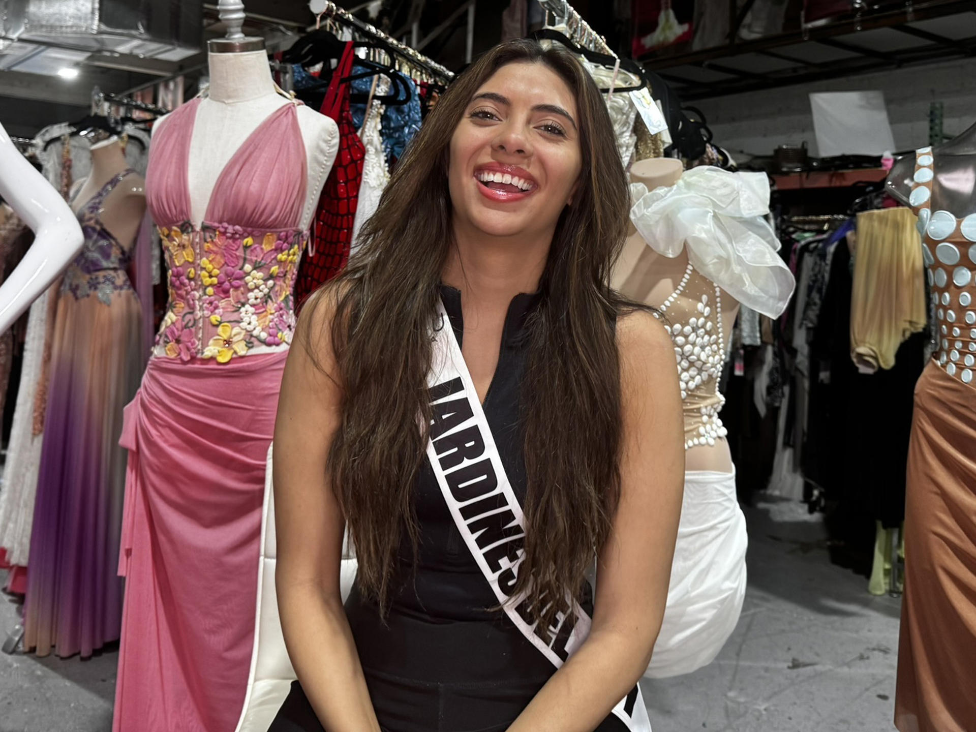 Fotografía del 22 de septiembre de 2024 de Miss Jardines del Rey, Aleida Josefa Pérez, durante una entrevista con EFE en Miami (Estados Unidos). EFE/ Alicia Civita
