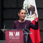 La presidenta electa de México, Claudia Sheinbaum, habla durante un acto protocolario este miércoles en la Secretaría de Educación Pública de Ciudad de México (México). EFE/ Mario Guzmán