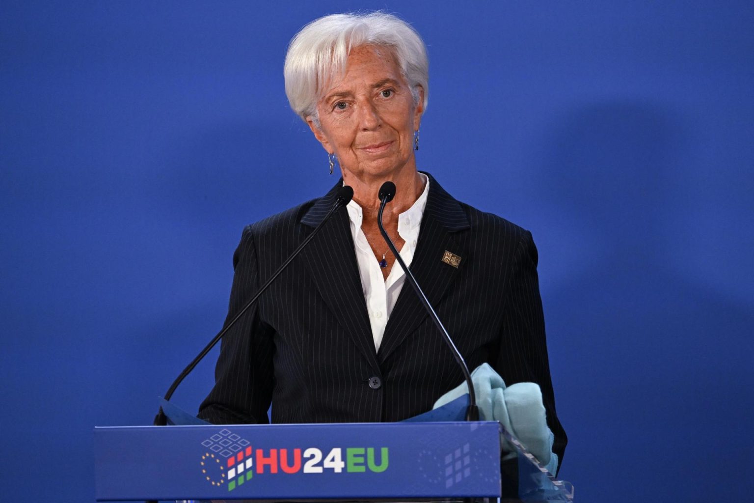 Fotografía del 13 septiembre de 2024 de la presidenta del Banco Central Europeo, Christine Lagarde, durante una rueda de prensa tras una reunión con el Consejo de Asuntos Económicos y Financieros (ECOFIN) de la UE en Budapest (Hungría). EFE/ Tibor Illyes / Hungria out