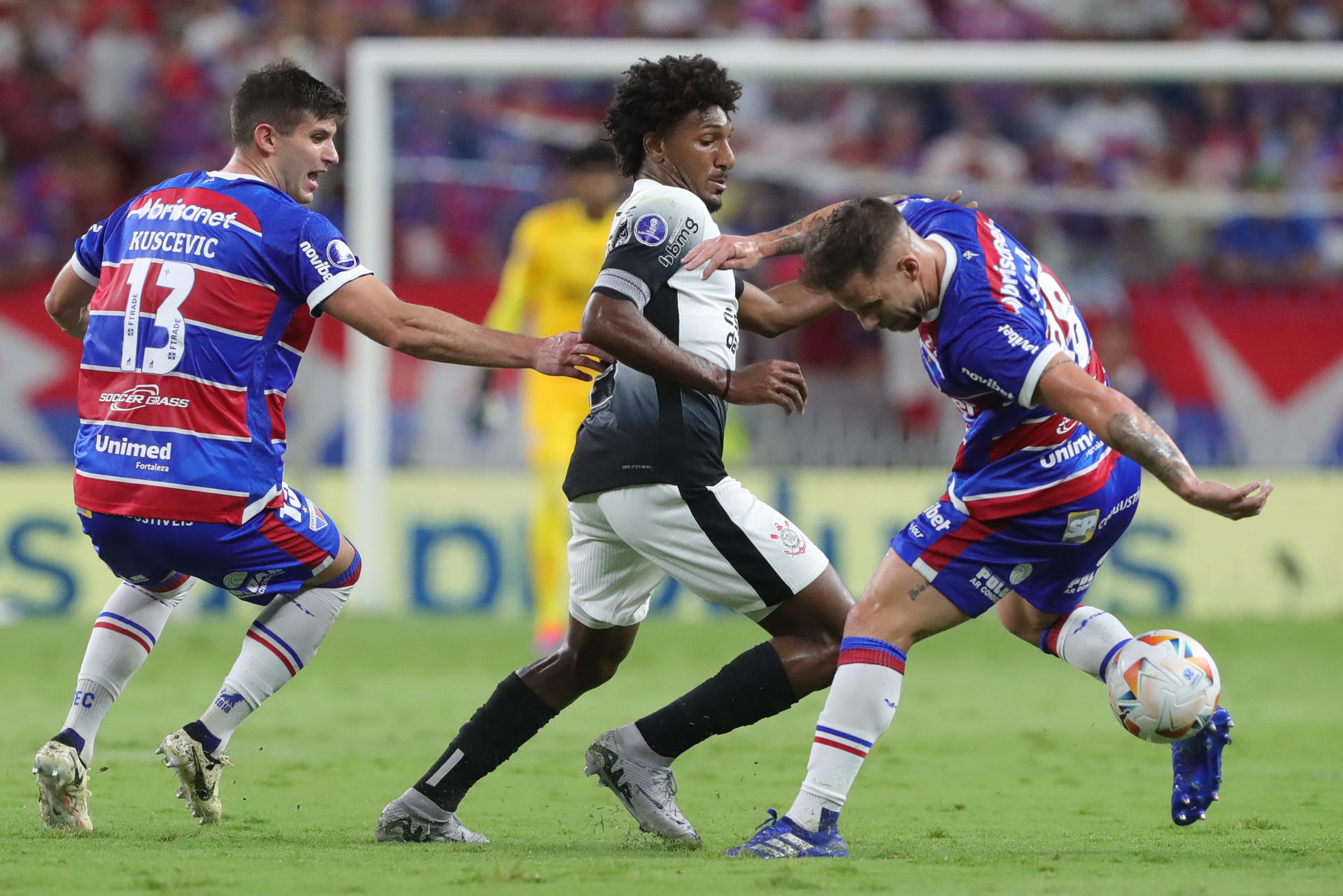 Fortaleza cayó en su estadio el 17 de septiembre ante Corinthians y este día 24 se citan en Sao Paulo para definir el clasificado a las semifinales de la Copa Sudamericana. EFE/ Jarbas Oliveira
