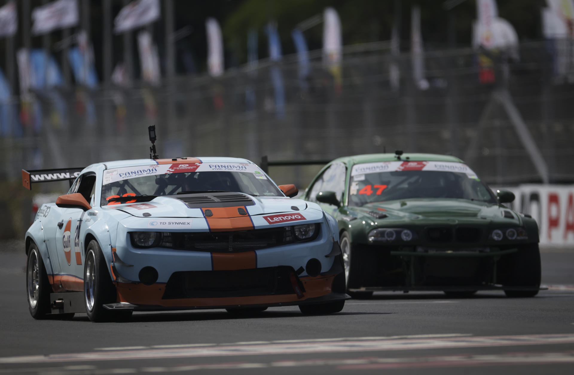 Fotografía de autos de carrera en el Autódromo de Panamá en Capira (Panamá). EFE/ Bienvenido Velasco
