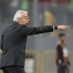 El entrenador uruguayo Jorge Fossati celebró este viernes la primera victoria de la selección de Perú en las eliminatorias sudamericanas del Mundial de 2026. EFE/ Paolo Aguilar