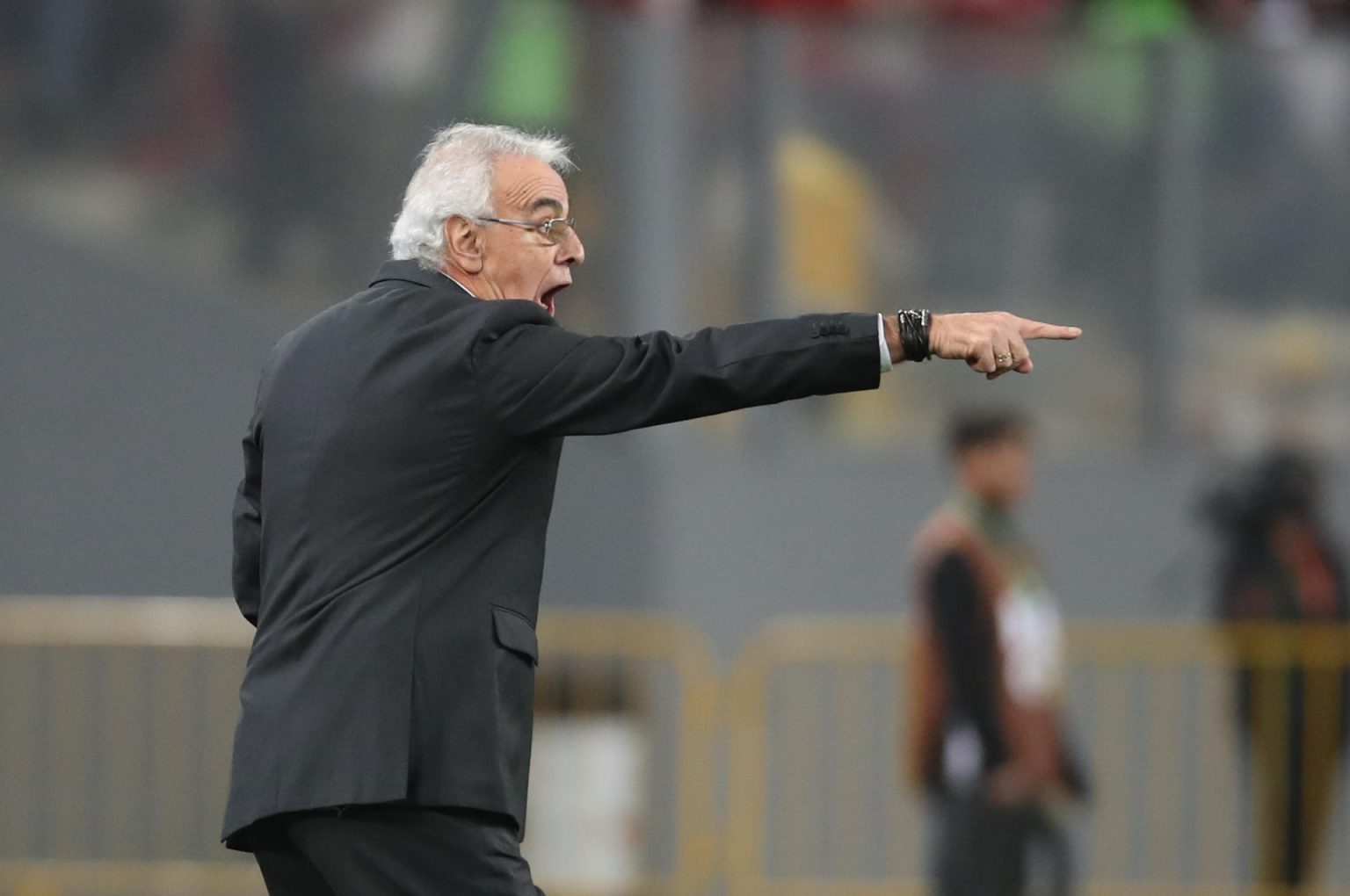 El entrenador uruguayo Jorge Fossati celebró este viernes la primera victoria de la selección de Perú en las eliminatorias sudamericanas del Mundial de 2026. EFE/ Paolo Aguilar