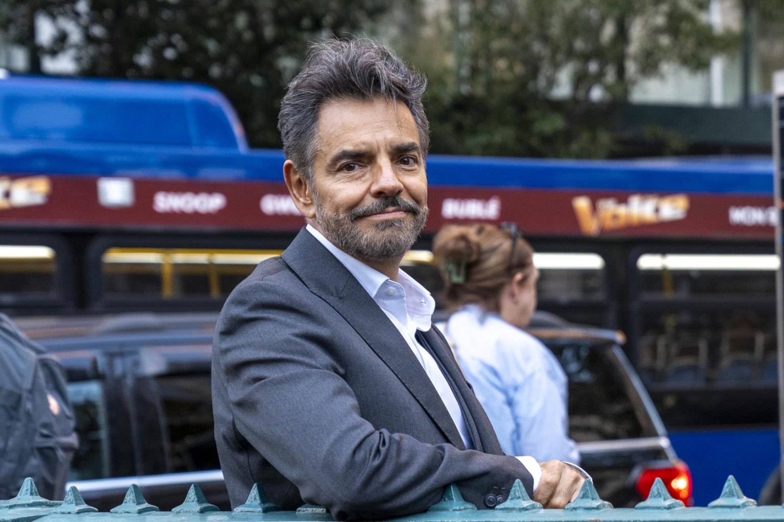 El actor mexicano Eugenio Derbez, posa durante una entrevista con EFE este martes, en Nueva York (Estados Unidos). EFE/ Angel Colmenares