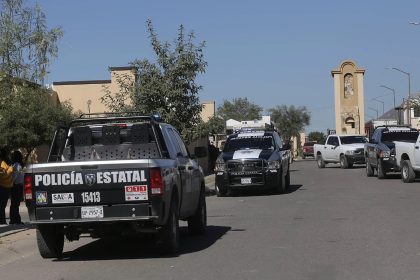 Fotografía de archivo de varios miembros de la policía en el estado de Sonora (México). EFE/ Daniel Sánchez