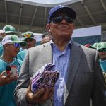 El exbeisbolista mexicano Fernando Valenzuela murió este martes. EFE/ Isaac Esquivel