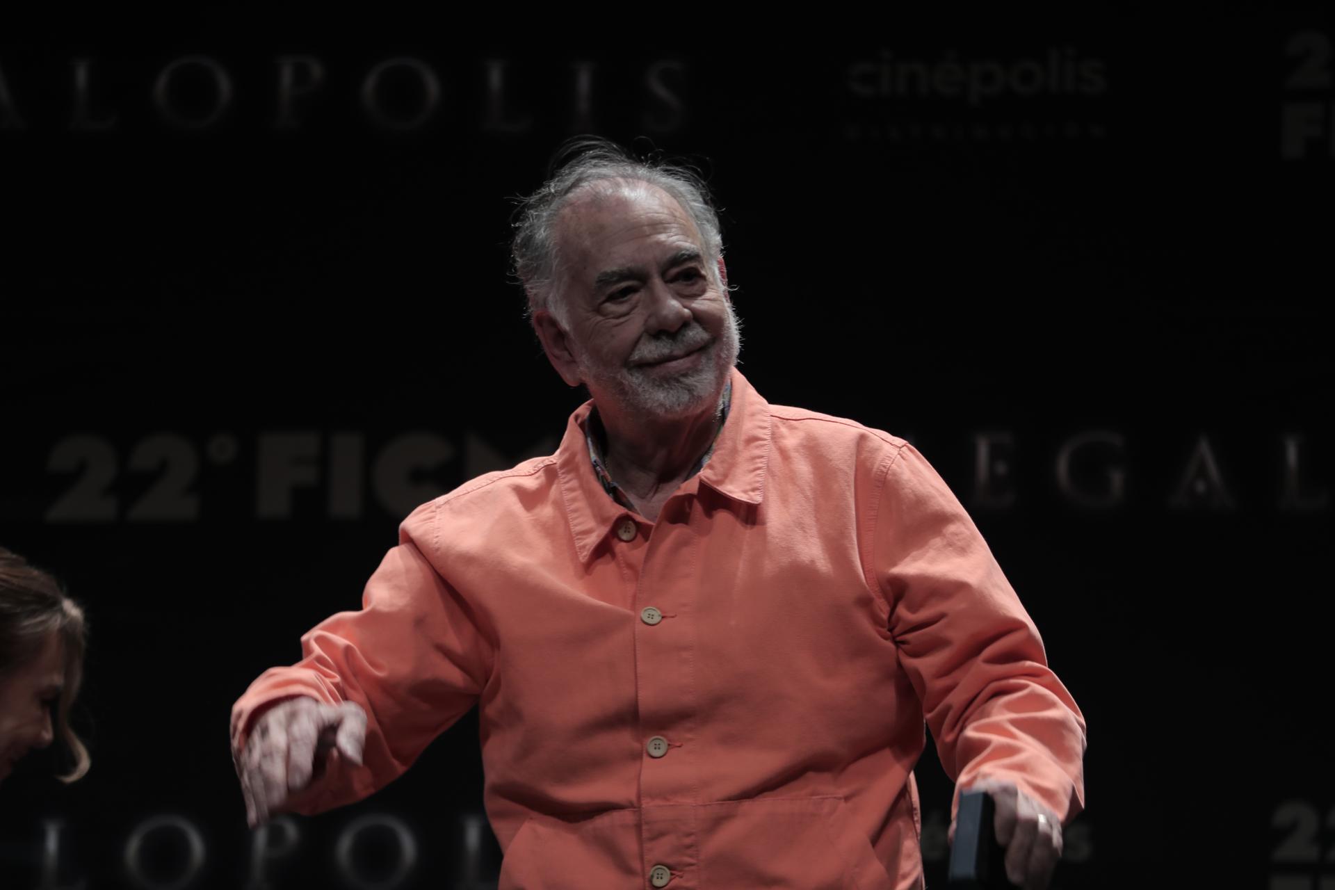 El director de cine estadounidense Francis Ford Coppola participa este martes durante la entrega de la medalla de la Filmoteca de la UNAM, en el marco del Festival Internacional de Cine de Morelia (FICM), en Michoacán (México). EFE/Iván Villanueva
