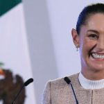 La presidenta de México, Claudia Sheinbaum, participa este lunes durante una conferencia de prensa en Palacio Nacional de la Ciudad de México (México). EFE/ Mario Guzmán