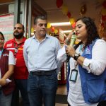 El presidente municipal, Yamil Melgar Bravo (c), participa en un acto protocolario este martes, en la ciudad de Tapachula en el estado de Chiapas (México). EFE/Juan Manuel Blanco