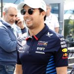 El piloto mexicano Sergio 'Checo' Pérez participa en el primer día de actividades del Gran Premio de la Fórmula 1, en el Autódromo Hermanos Rodríguez de la Ciudad de México (México). EFE/Mario Guzmán