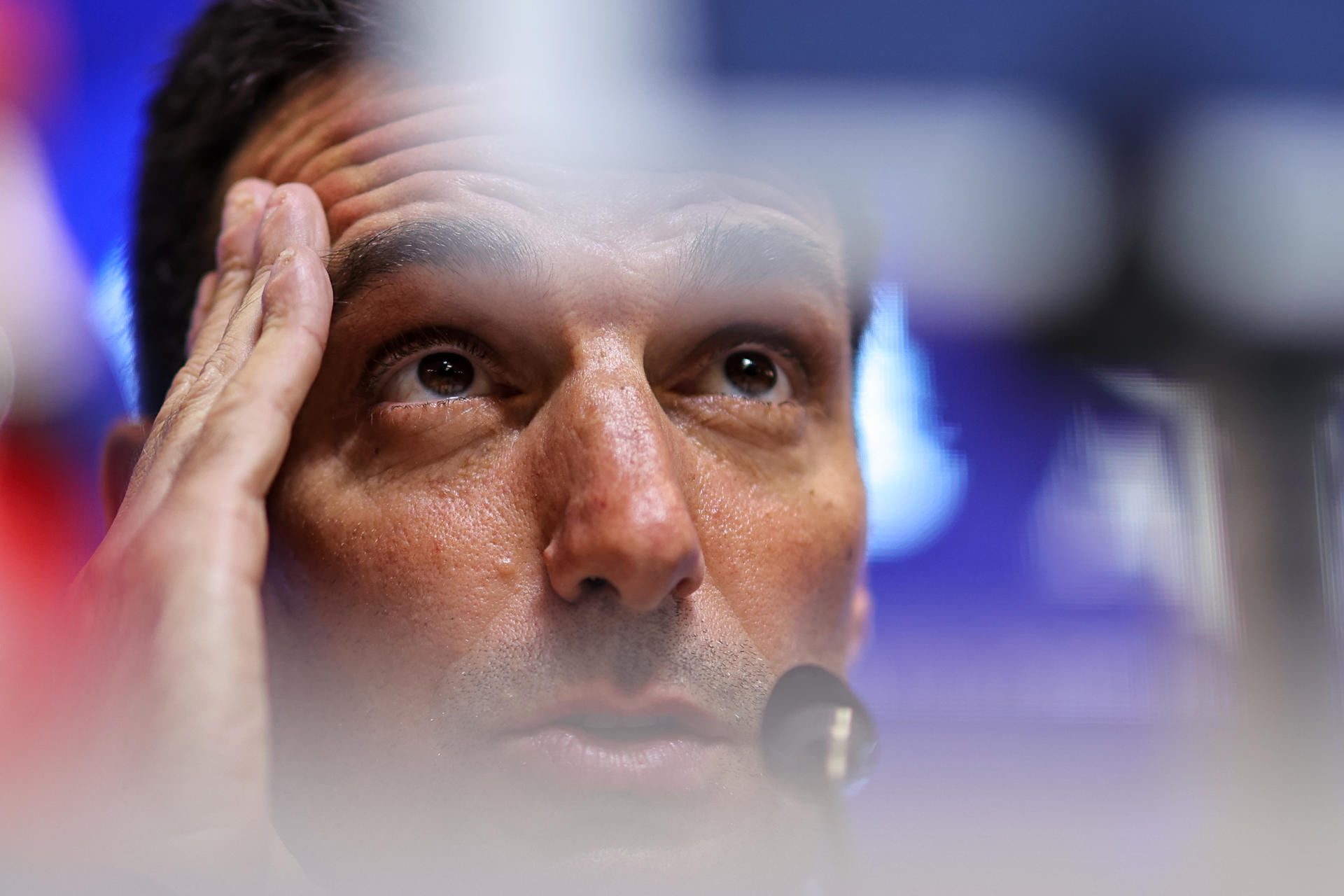 Lionel Scaloni, entrenador de la selección Argentina, participa en una rueda de prensa. EFE/Juan Ignacio Roncoroni
