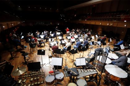 Imagen de archivo en donde se observa la Orquesta Sinfónica de Puerto Rico (OSPR) durante un ensayo en la Sala Sinfónica Pablo Casals en San Juan (Puerto Rico). EFE/ Thais Llorca