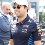 El piloto mexicano Sergio 'Checo' Pérez participa en el primer día de actividades del Gran Premio de la Fórmula 1, este jueves en el Autódromo Hermanos Rodríguez de la Ciudad de México (México). EFE/Mario Guzmán