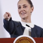 La presidenta de México, Claudia Sheinbaum habla durante su rueda de prensa matutina en Palacio Nacional este miércoles, en Ciudad de México (México). EFE/ Isaac Esquivel