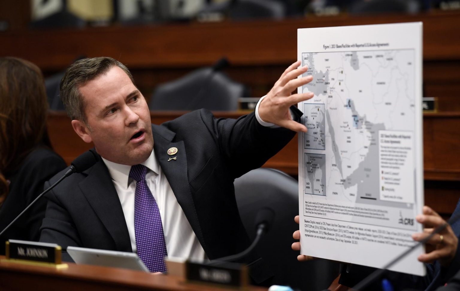 Fotografía de archivo del 29 de septiembre de 2021 del representante Michael Waltz durante una audiencia del Comité de Servicios Armados de la Cámara de Representantes en Washington (Estados Unidos). EFE/ Olivier Douliery / POOL