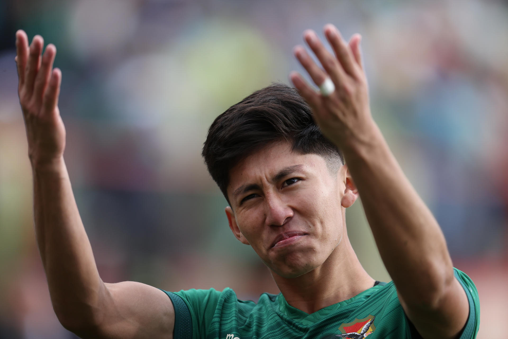 Miguel Terceros de Bolivia celebra un gol en un partido de las eliminatorias sudamericanas para el Mundial de 2026. EFE/ Luis Gandarillas
