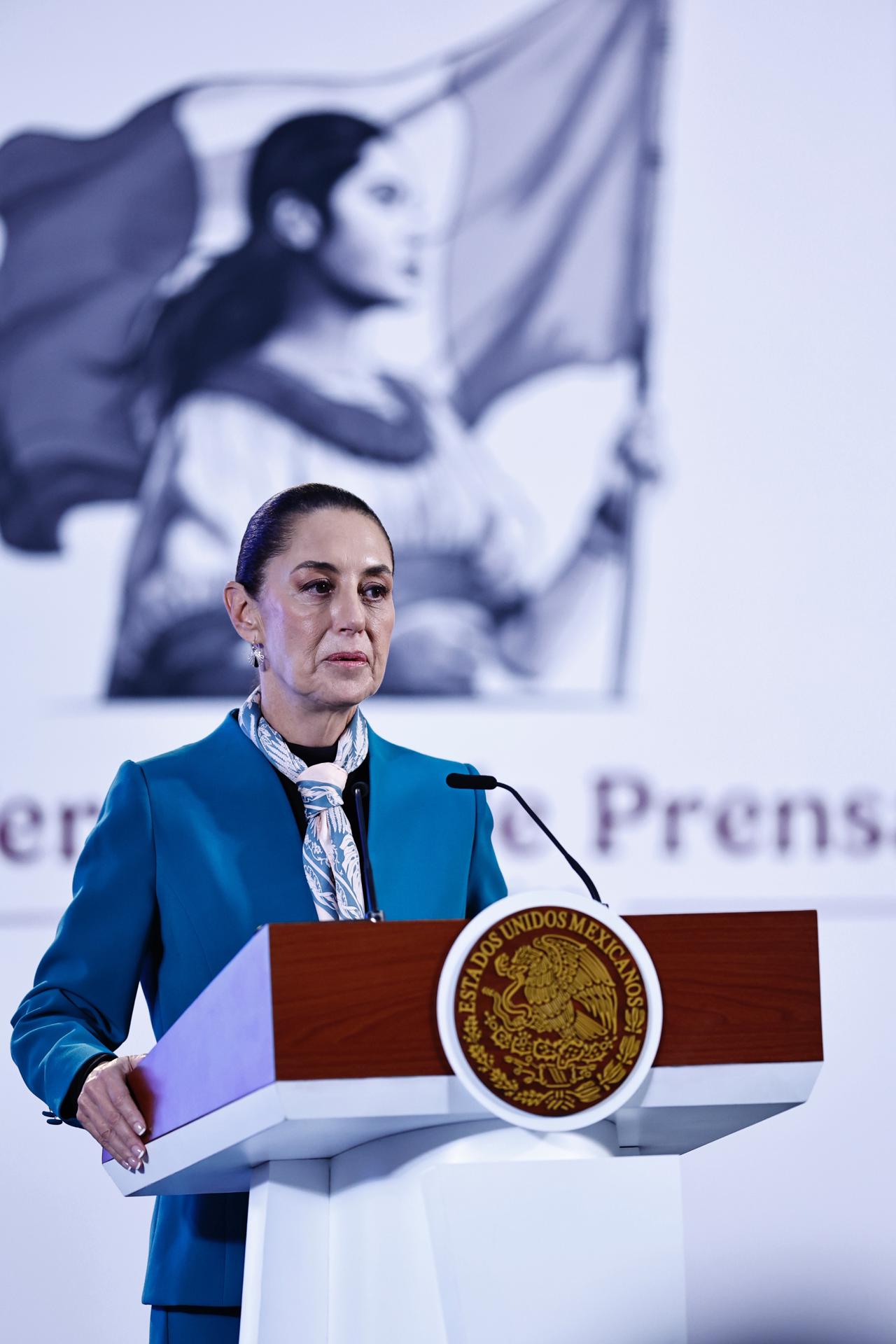 La presidenta de México Claudia Sheinbaum, participa este miércoles durante una rueda de prensa matutina en Ciudad de México (México). EFE/Sáshenka Gutiérrez
