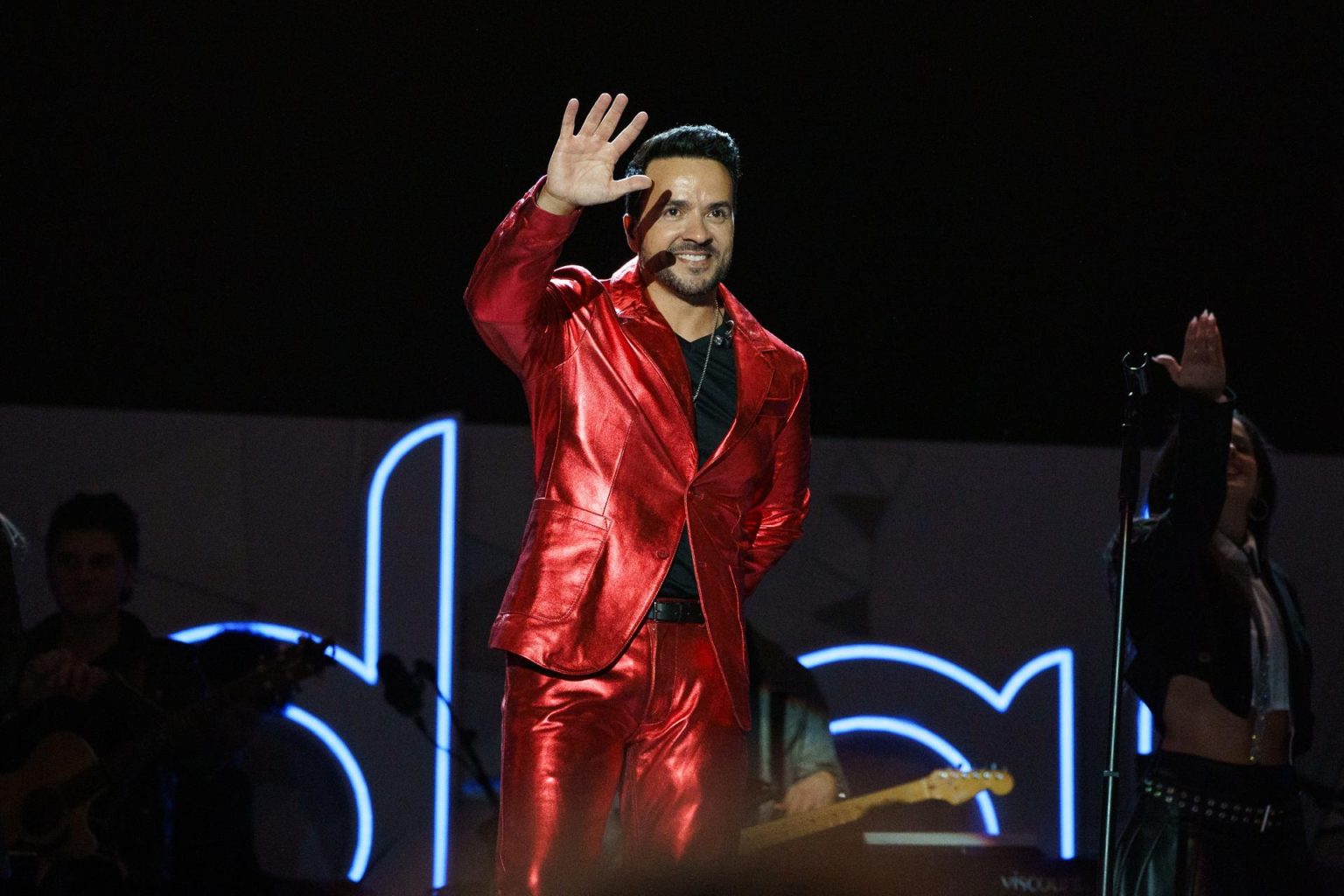 Fotografía de archivo del cantante boricua Luis Fonsi. EFE/Ramón de la Rocha