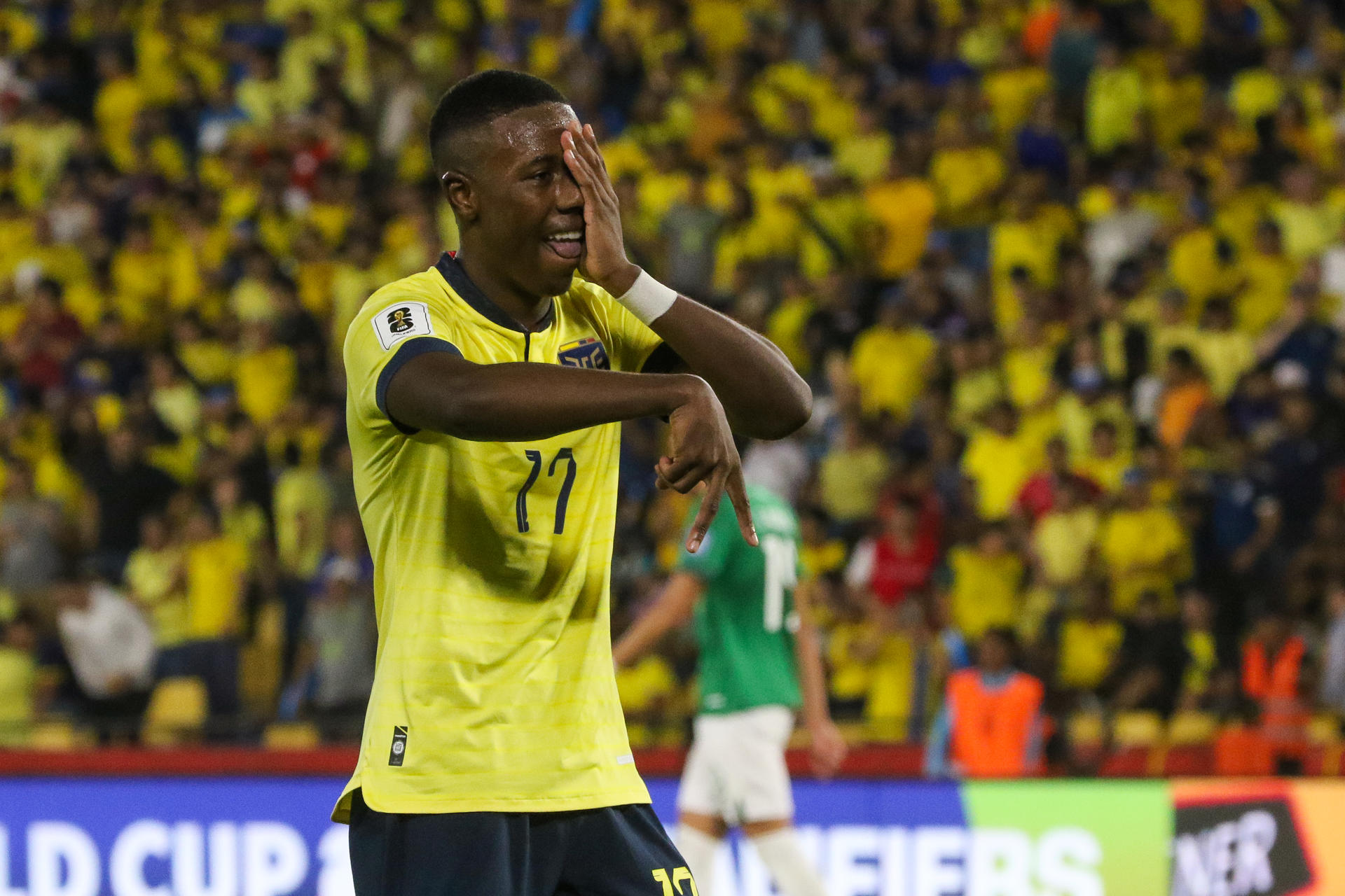 Alan Minda de Ecuador celebra un gol ante Bolivia durante un partido de las eliminatorias sudamericanas al Mundial de Fútbol 2026. EFE/ Jonathan Miranda
