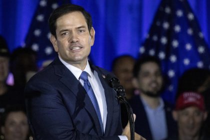 Fotografía de archivo del 14 de junio del 2024 del congresista republicano Marco Rubio durante un encuentro del Club 47 USA en West Palm Beach, Florida (Estados Unidos). EFE/ Cristobal Herrera-Ulashkevich